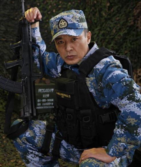 火男刀锋在线视频,激情四溢的在线对决，谁将问鼎巅峰？